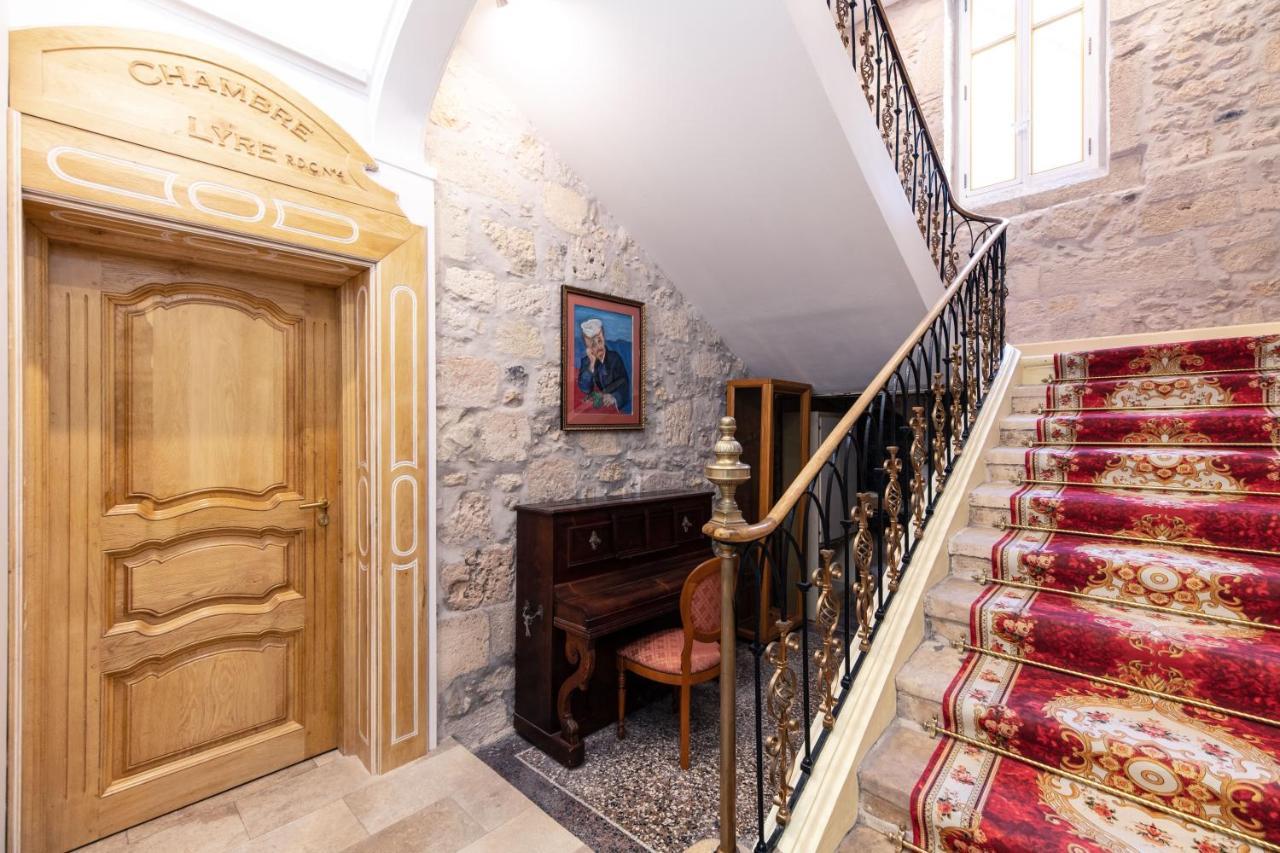 Studio Du Maire Maison De L'Eglise Du Couvent Нарбонна Экстерьер фото