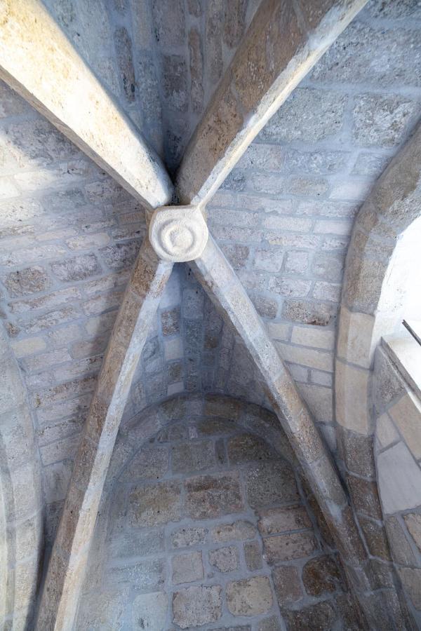 Studio Du Maire Maison De L'Eglise Du Couvent Нарбонна Экстерьер фото